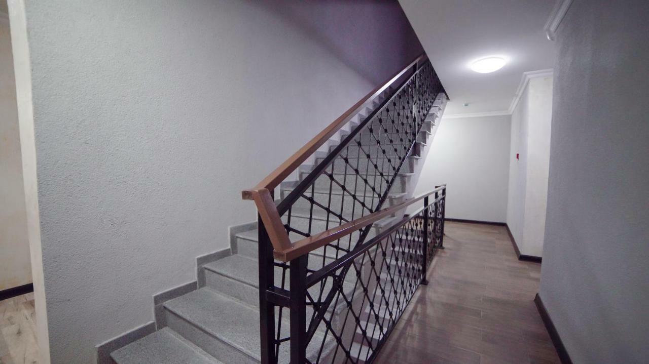 Hotel Progress Batumi Kültér fotó